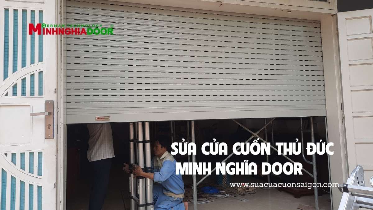 sua-cua-cuon-tp-thu-duc