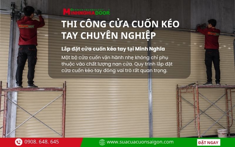thi-cong-cua-cuon-keo-tay-chuyen-nghiep